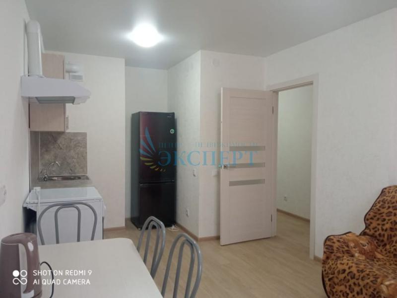 2-комн. квартира, 47 м², 2/10 этаж