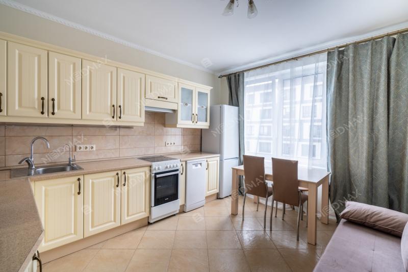 1-комн. квартира, 45 м², 7/8 этаж