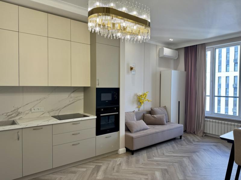 1-комн. квартира, 43 м², 36/43 этаж