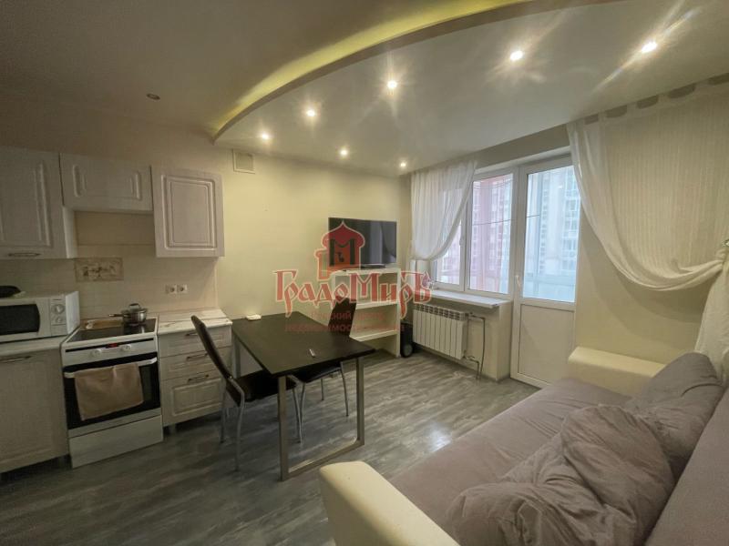 1-комн. квартира, 40 м², 3/6 этаж