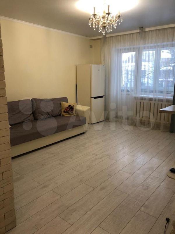 2-комн. квартира, 50 м², 2/4 этаж