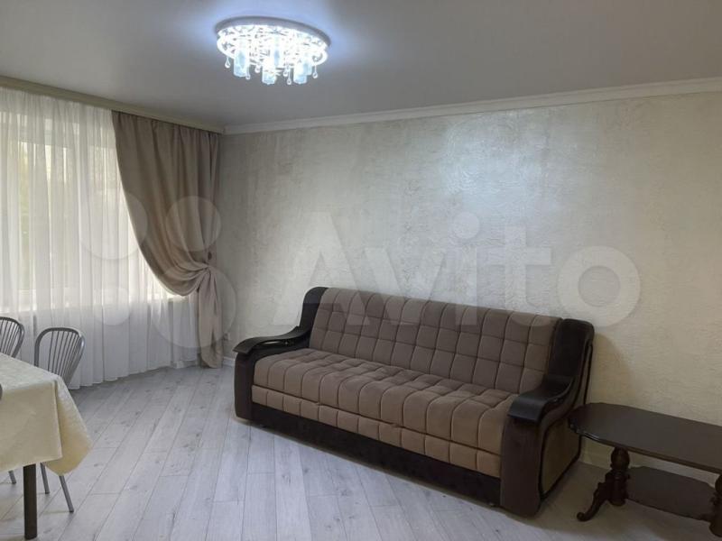 2-комн. квартира, 53 м², 3/5 этаж