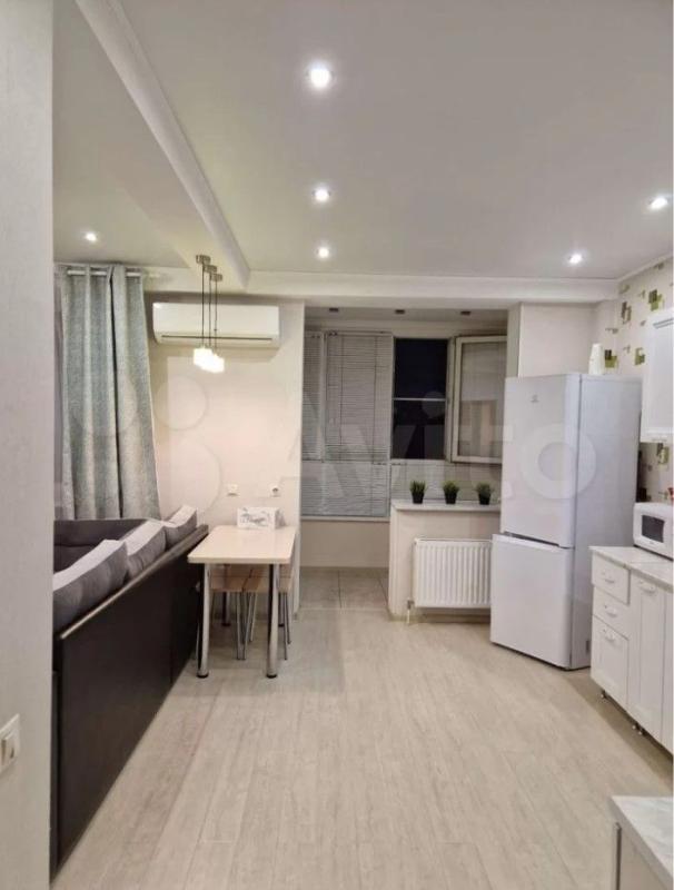 1-комн. квартира, 42 м², 12/16 этаж