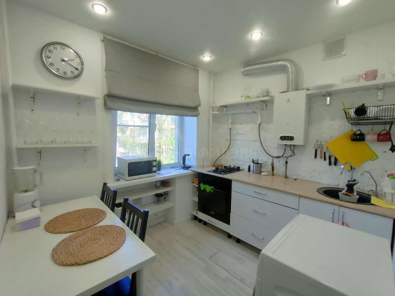2-комн. квартира, 45 м², 3/5 этаж