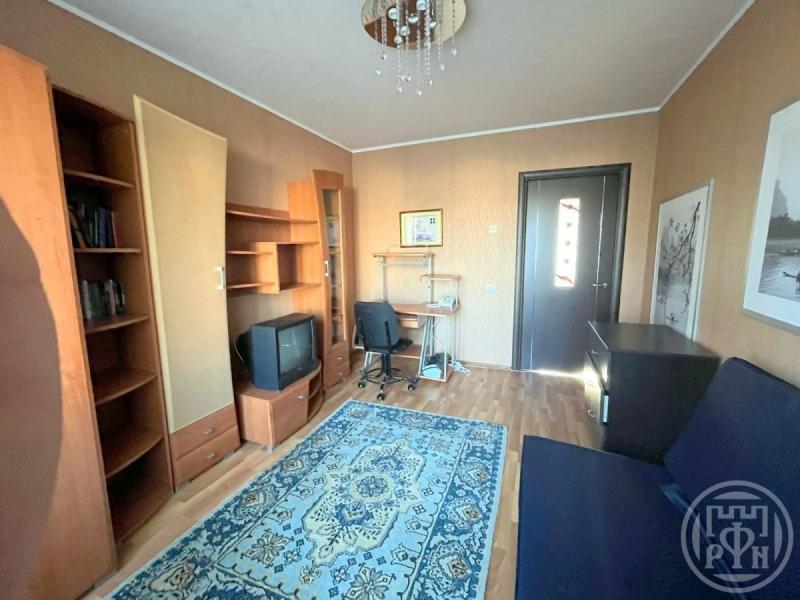 2-комн. квартира, 56 м², 3/5 этаж