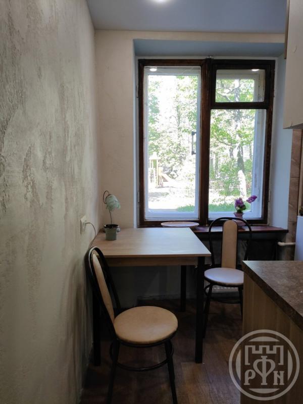 2-комн. квартира, 46 м², 1/5 этаж