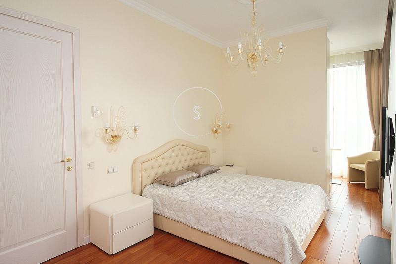 4-комнатная Квартира, 132 м2