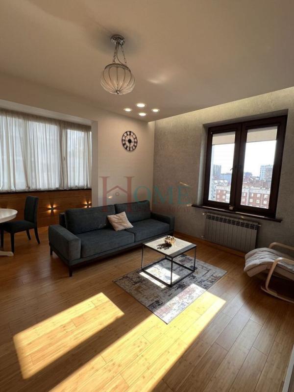 2-комн. квартира, 55 м², 13/25 этаж