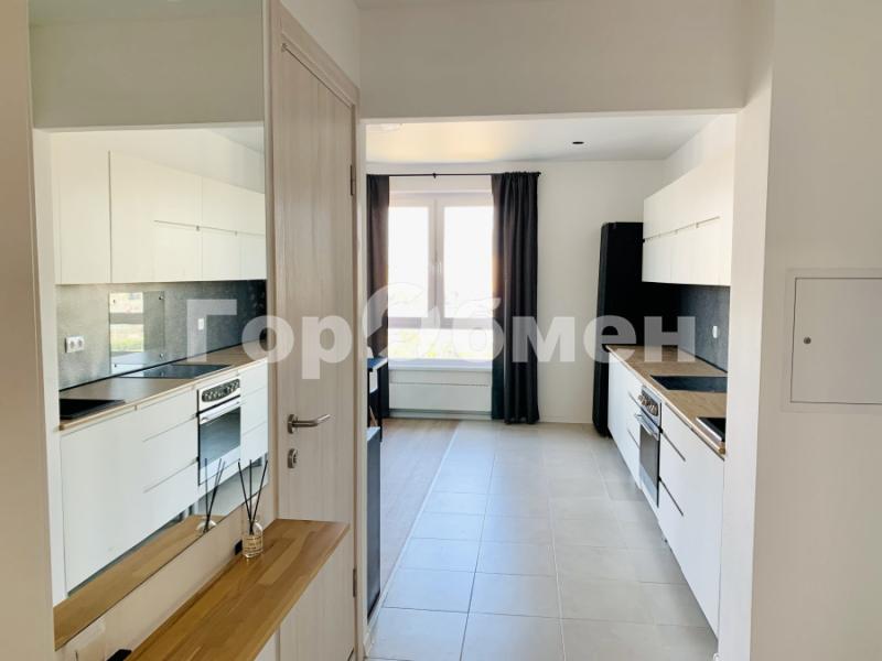 3-комн. квартира, 54 м², 16/21 этаж