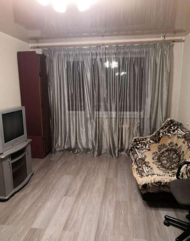 1-комн. квартира, 37 м², 2/5 этаж