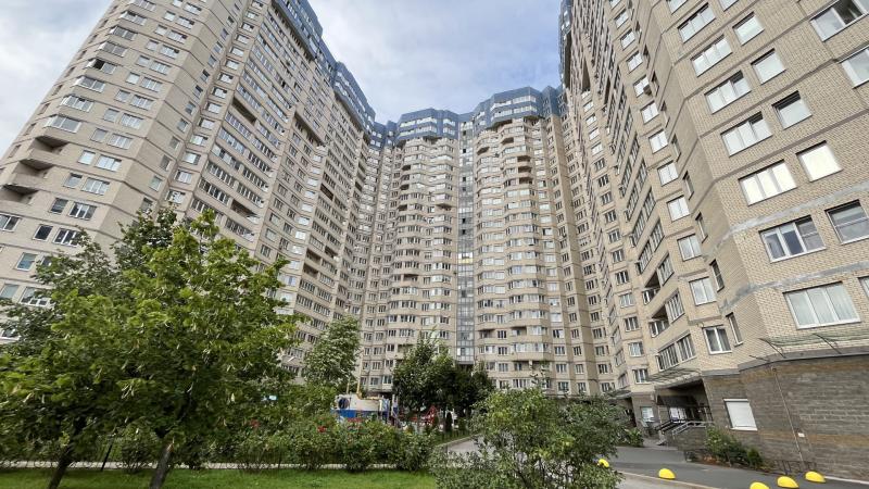2-комн. квартира, 65 м², 6/24 этаж