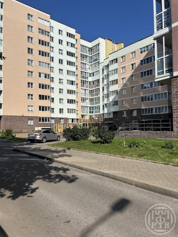 2-комн. квартира, 75 м², 9/10 этаж