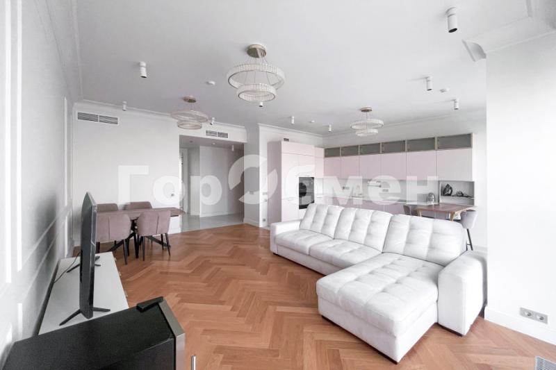 2-комн. квартира, 75 м², 25/29 этаж