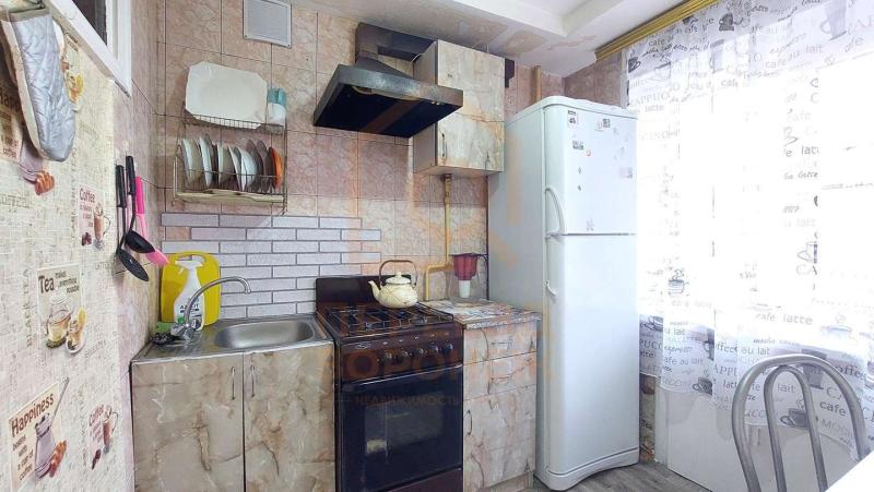 2-комн. квартира, 42 м², 2/5 этаж