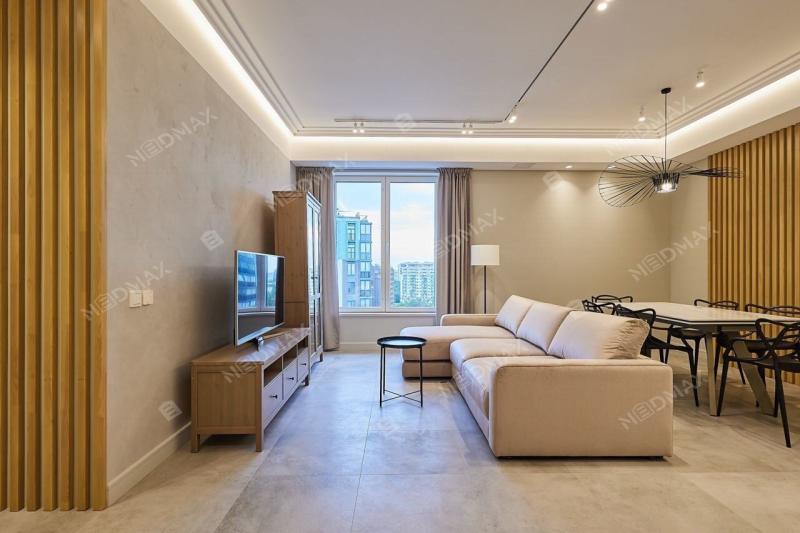 3-комн. квартира, 85 м², 12/14 этаж