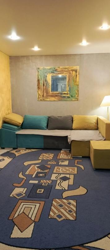 2-комн. квартира, 45 м², 1/5 этаж