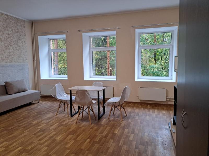 4-комн. квартира, 145 м², 3/10 этаж