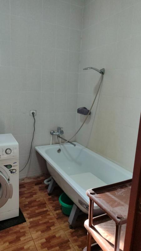 4-комн. квартира, 85 м², 2/2 этаж