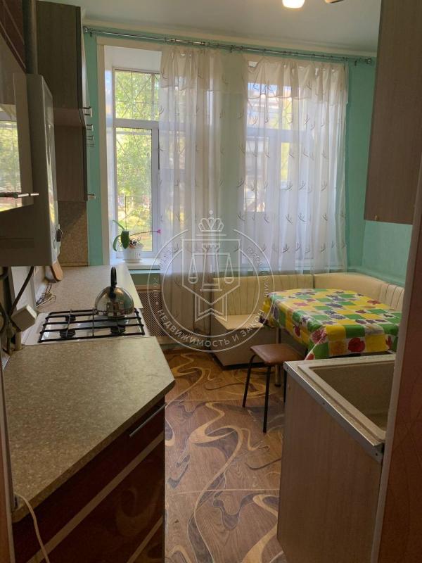 2-комн. квартира, 53 м², 1/5 этаж