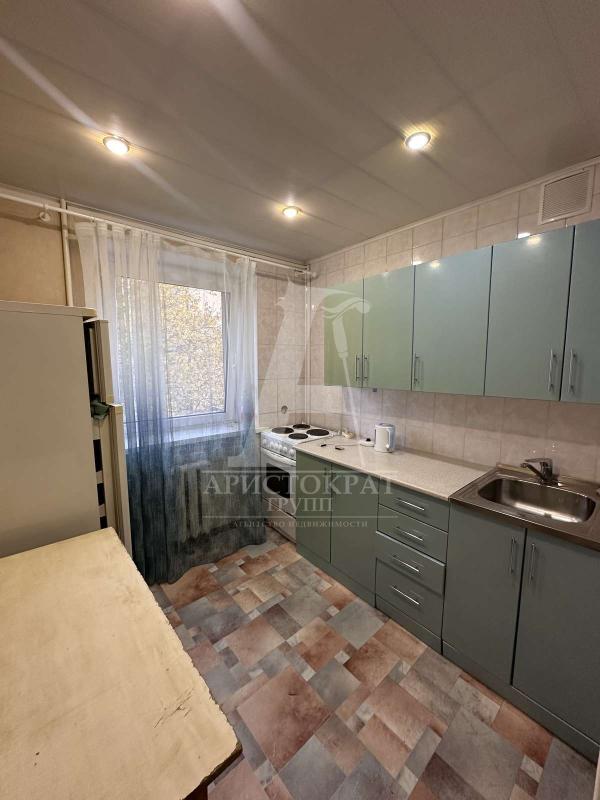 1-комн. квартира, 30 м², 4/5 этаж
