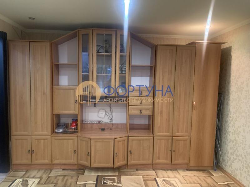 1-комн. квартира, 28 м², 1/5 этаж