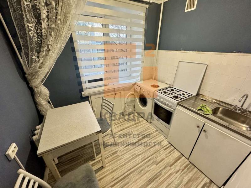 2-комн. квартира, 43 м², 3/5 этаж