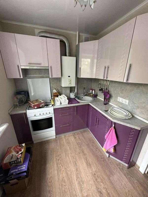 3-комн. квартира, 80 м², 3/5 этаж