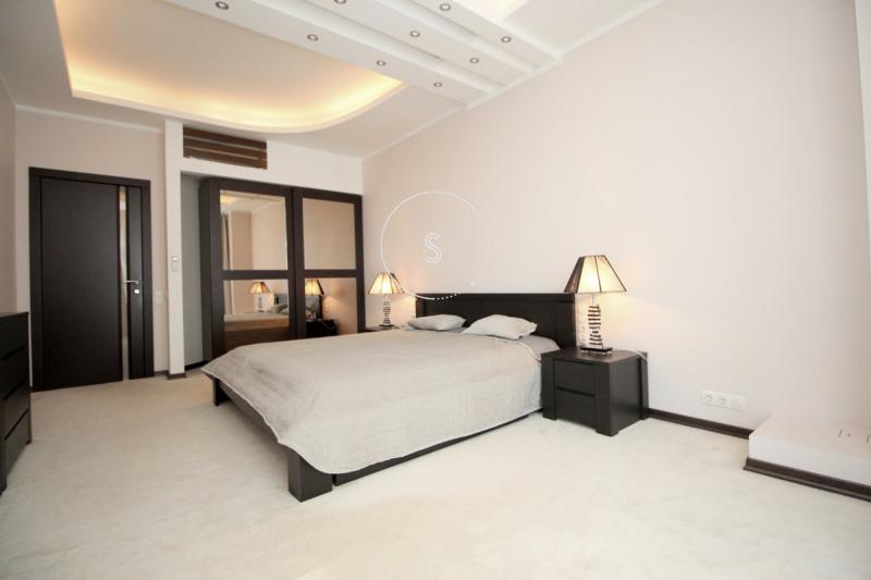 3-комнатная Квартира, 145 м2