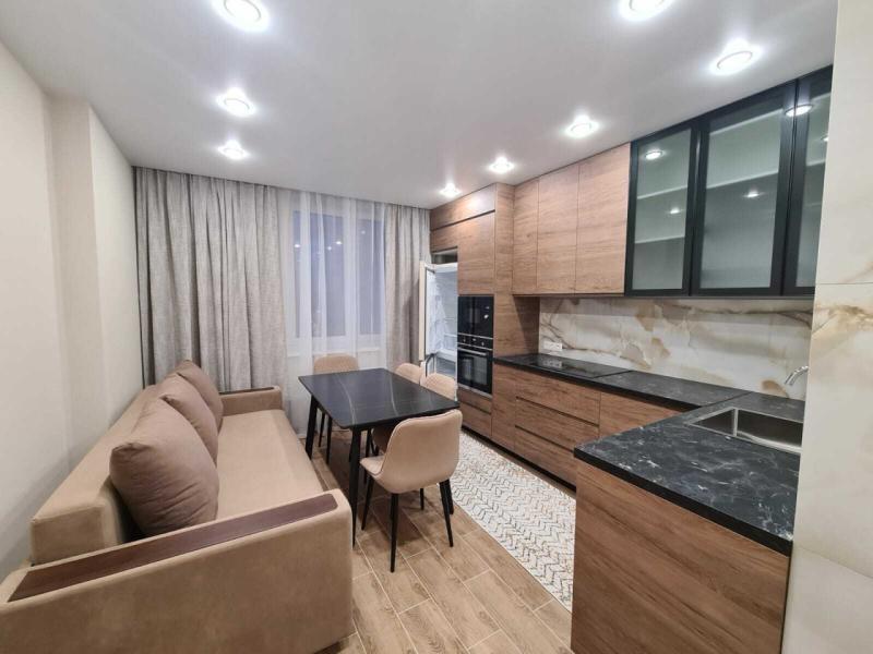 2-комнатная Квартира, 70 м2