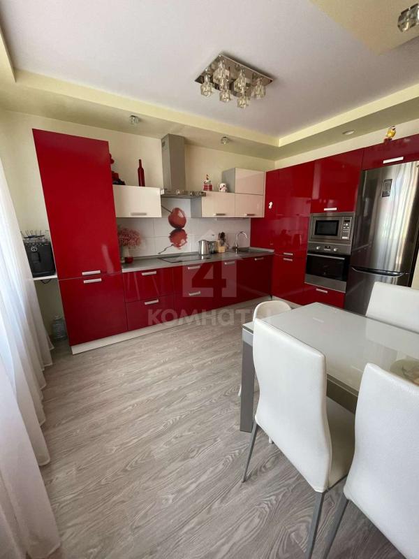4-комнатная Квартира, 100 м2
