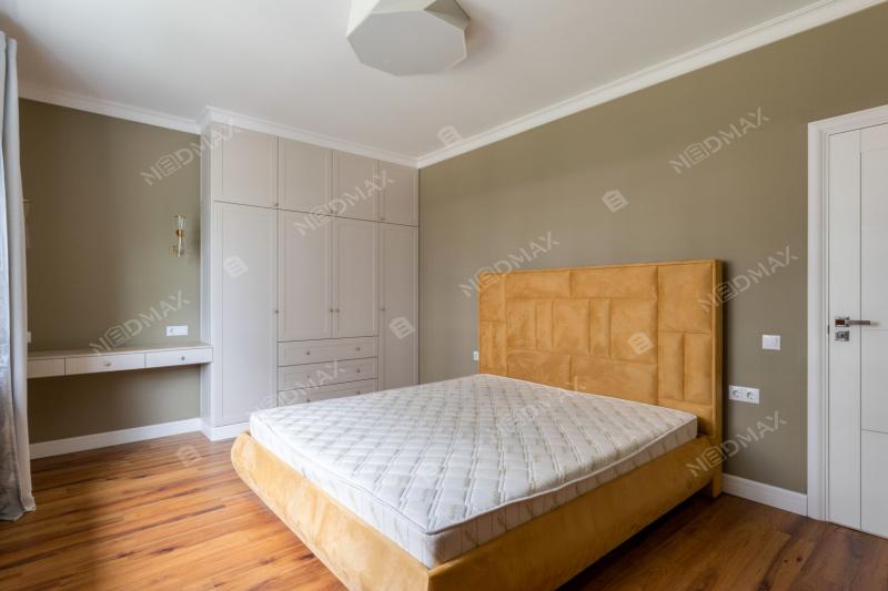 3-комнатная Квартира, 80.5 м2