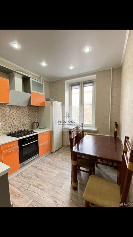 2-комнатная Квартира, 60 м2