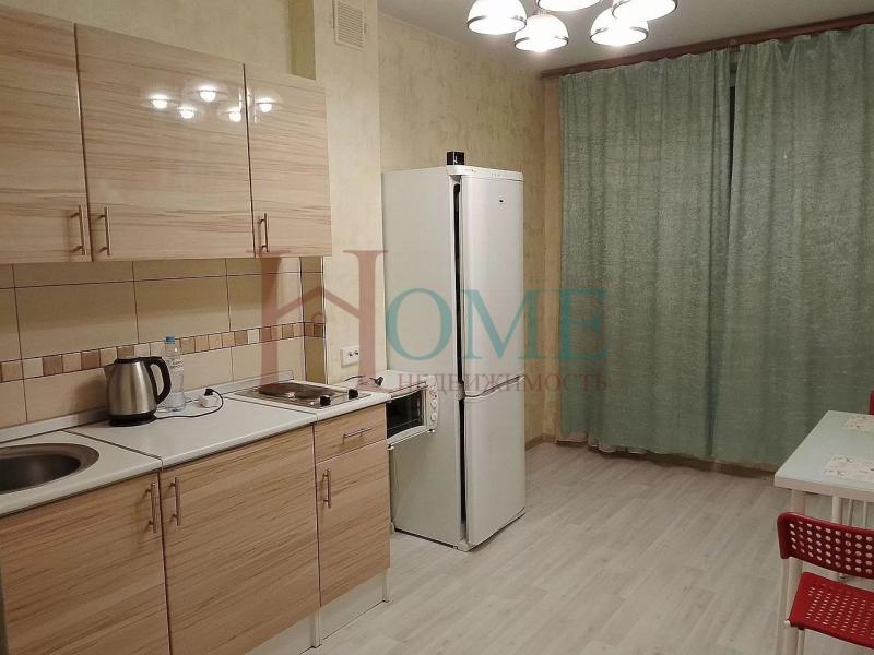 1-комн. квартира, 38 м², 4/14 этаж
