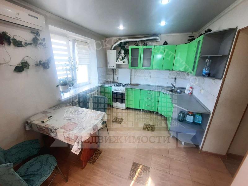 2-комн. квартира, 48 м², 5/5 этаж