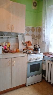 3-комн. квартира, 57 м², 5/5 этаж