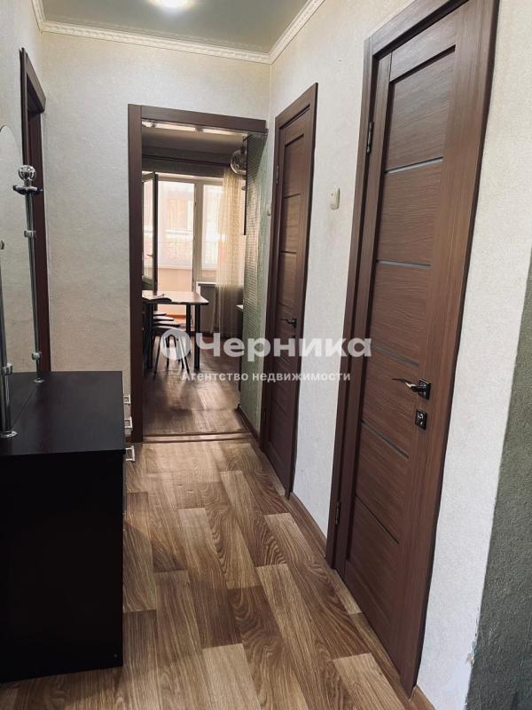 2-комн. квартира, 50 м², 1/2 этаж