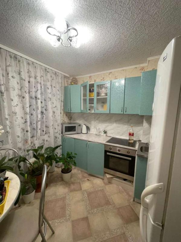 2-комн. квартира, 46 м², 4/5 этаж
