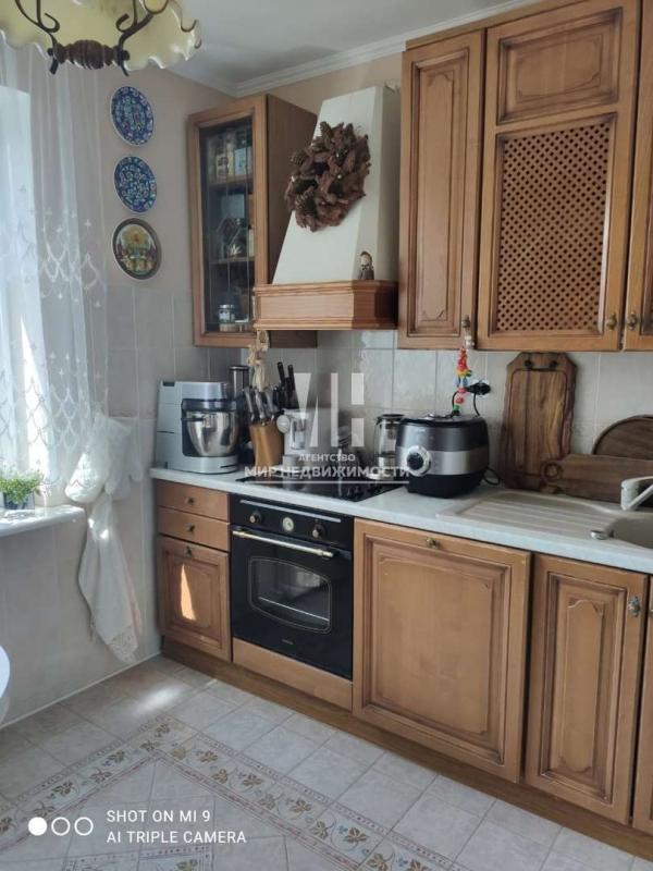 5-комн. квартира, 140 м², 5/9 этаж