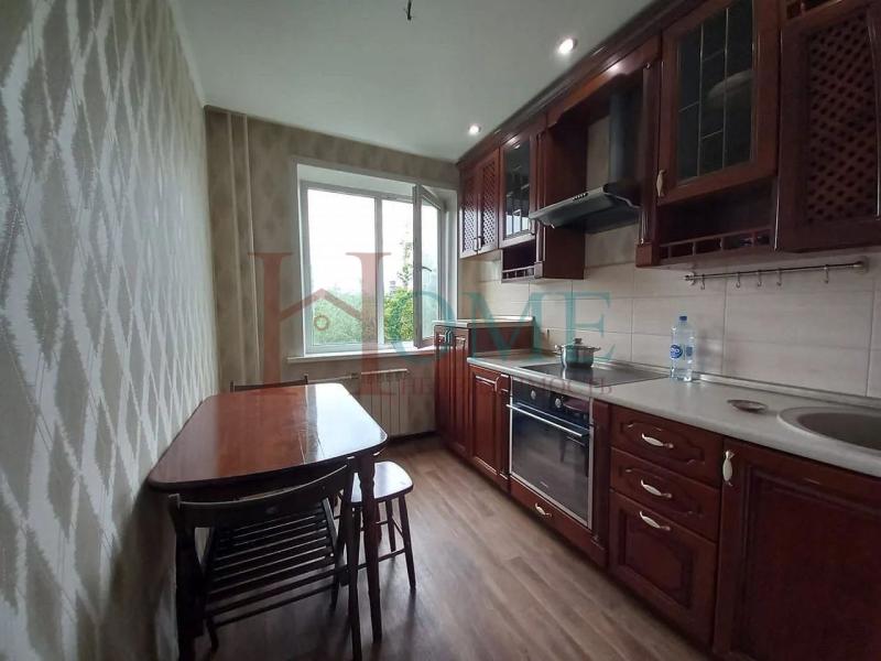 4-комн. квартира, 80 м², 4/9 этаж