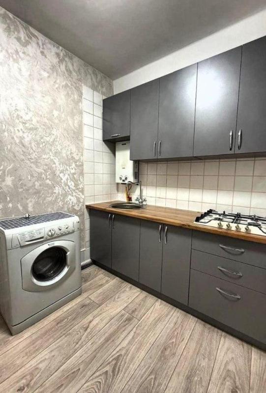 2-комн. квартира, 46 м², 4/5 этаж