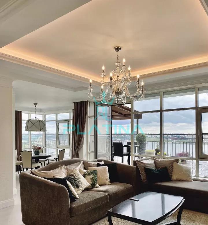 2-комн. квартира, 75 м², 7/24 этаж