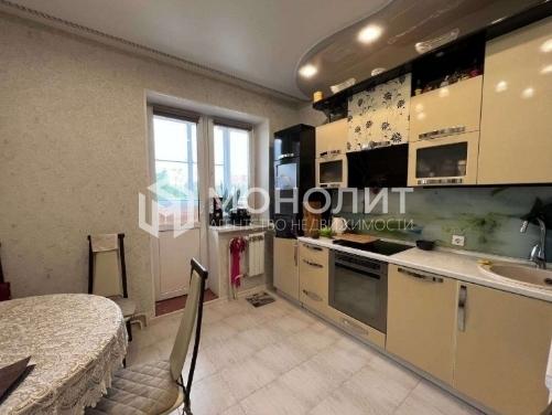 4-комн. квартира, 91 м², 2/5 этаж