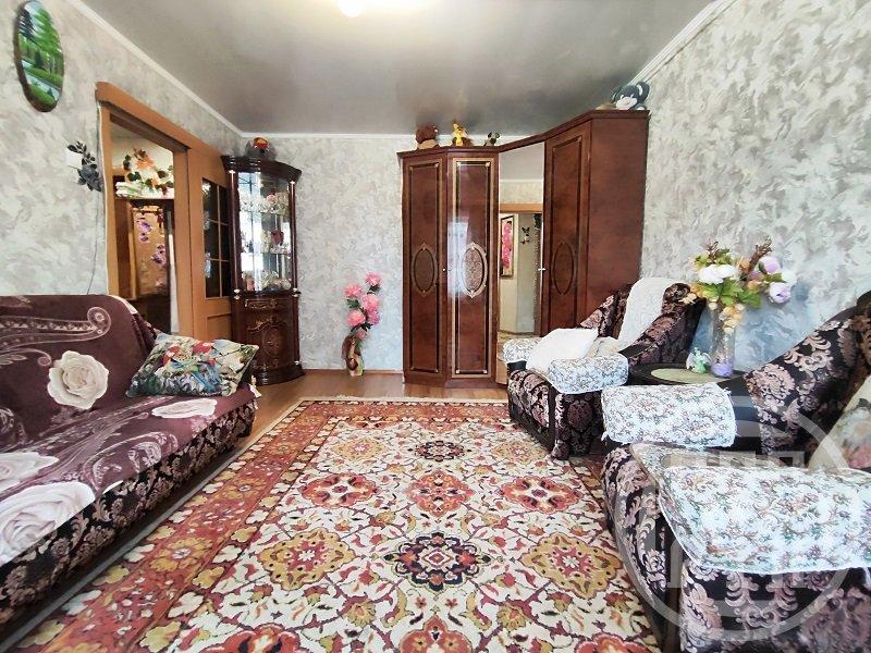 2-комн. квартира, 44 м², 2/5 этаж