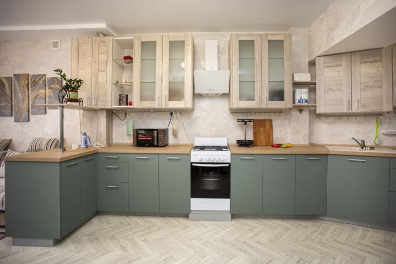 3-комн. квартира, 140 м², 2/5 этаж