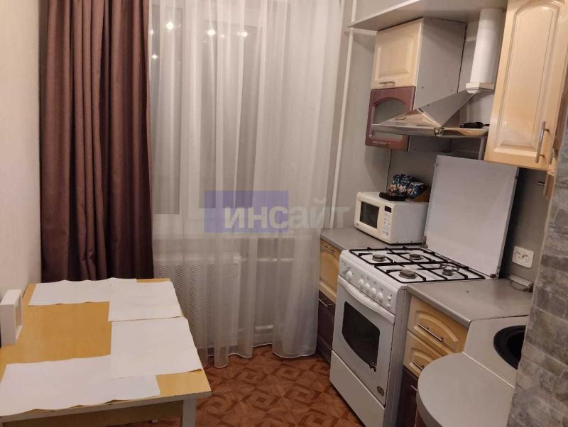 2-комн. квартира, 50 м², 4/5 этаж