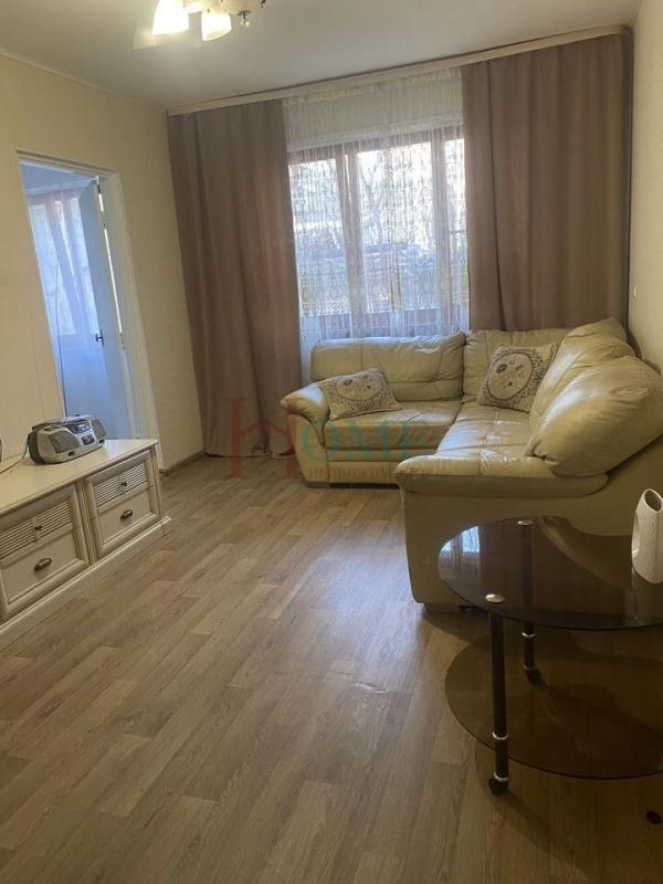 4-комн. квартира, 80 м², 1/5 этаж