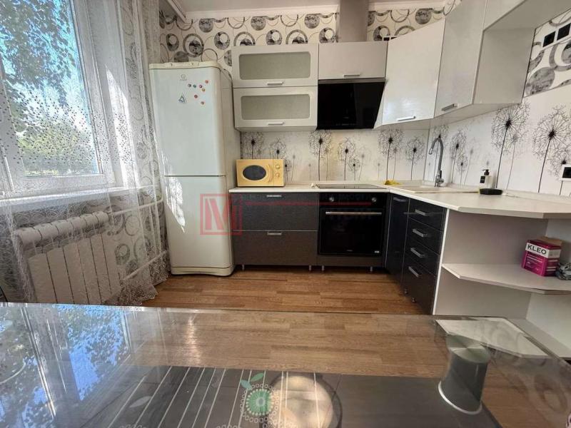 1-комн. квартира, 37 м², 1/9 этаж