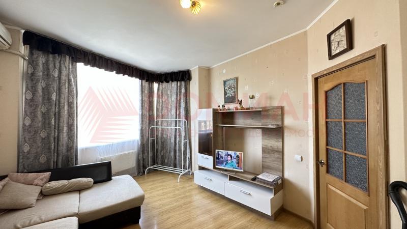 1-комн. квартира, 32 м², 1/10 этаж