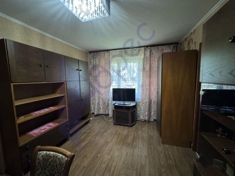 2-комн. квартира, 44 м², 1/5 этаж