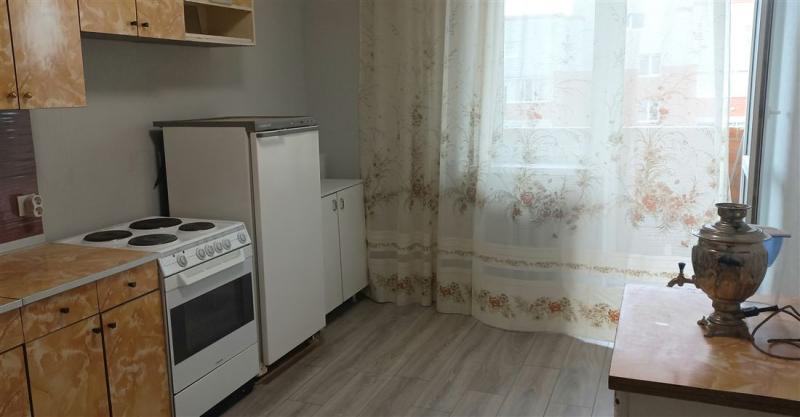 1-комн. квартира, 50 м², 10/10 этаж